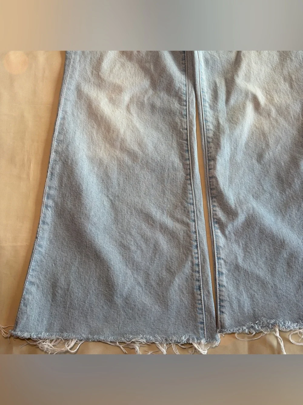 MOTHER- The Twister Ankle Fray Wide Leg Jeans in Cowabunga Size 26 Jeans